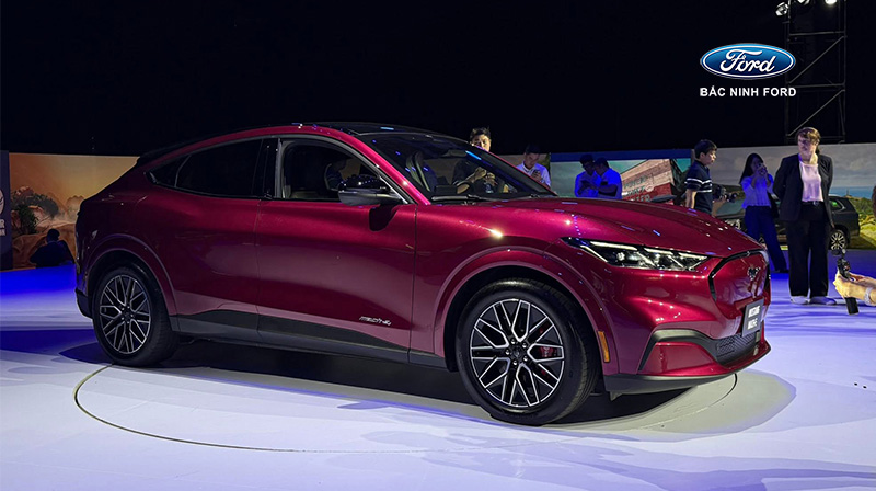 ra mat mustang Ford Mustang 2025 ra mắt tại Việt Nam - xe thể thao cơ bắp Mỹ